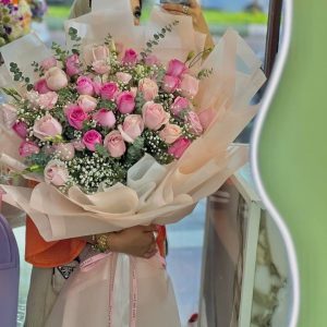 دسته گل لانگ رز صورتی | کد: ZNB-I19 | کد: ZNB-TRB-0948581092494696B1D5C4DF5FB5E12B