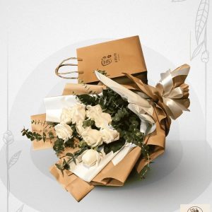 دسته گل خواستگاری رز سفید | کد: ZNB-IUX | کد: ZNB-TRB-A67C40B6CC6A442285F1857E9CCAF85C