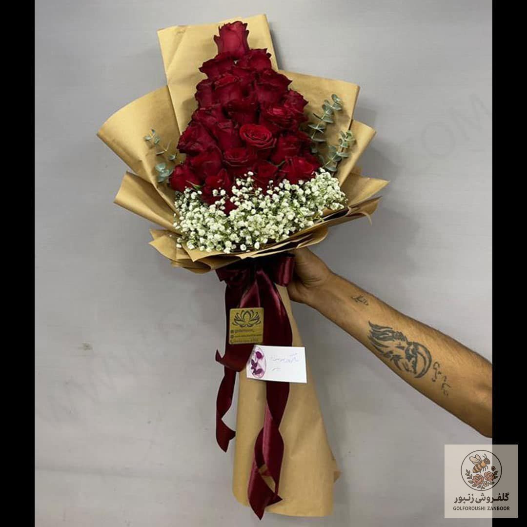 دسته گل 22 شاخه | کد: ZNB-1AE4
