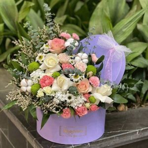 باکس گل چرمی 40 شاخه رز رنگ دلخواه | کد: ZNB-121E